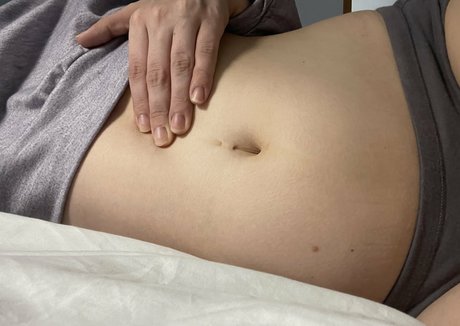 bellymodel2 かわいいポルノスター アーカイブ