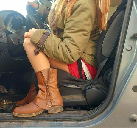 アナル乱交オンリーファンズ トップ 画像