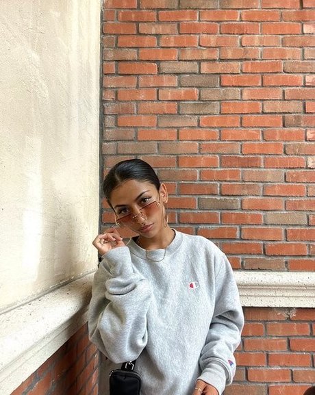 Melanie Cruz 独占女優 画像