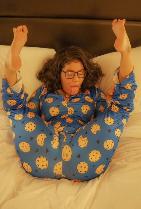 フィットネス熟女オンリーファンズ アート裸 ギャラリー