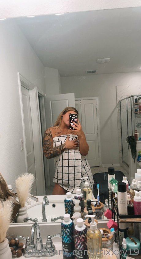 ベビーシッターオンリーファンズ xxx 画像