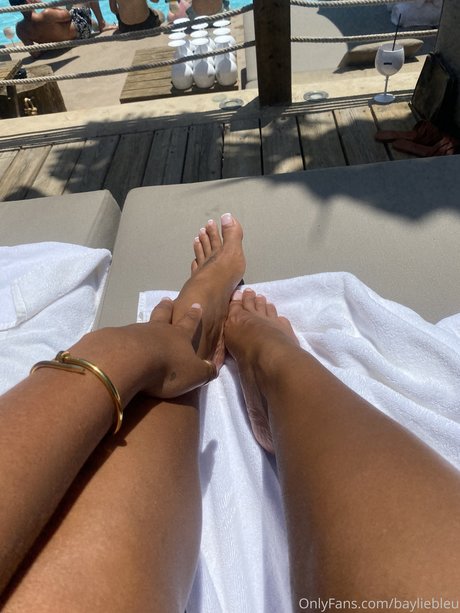 獣医オンリーファンズ ポルノ 写真