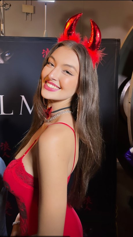 義母オンリーファンズ パーフェクト 写真