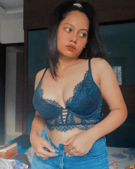 Estcy ホットなモデル 画像