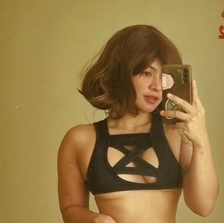 熟女 BBC オンリーファンズ アダルト無料 画像