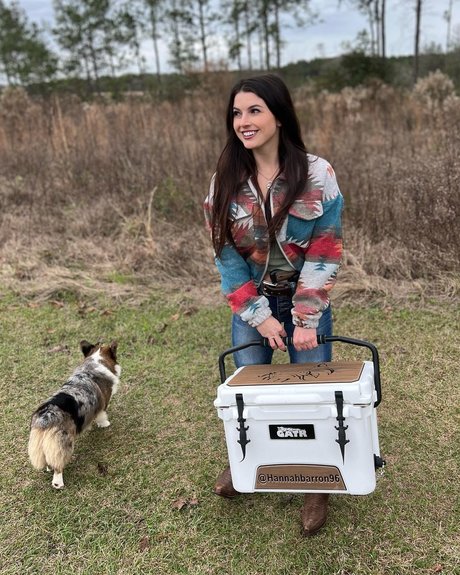 Hannah Barron 裸のポルノスター 写真