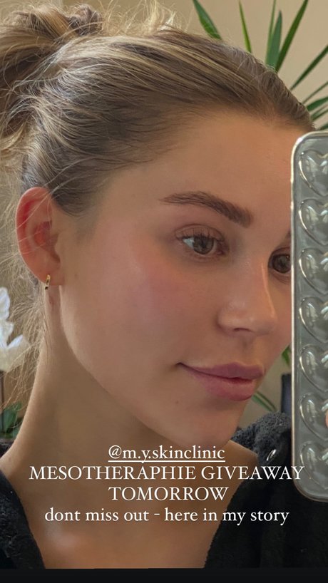 フィットネスアナルオンリーファンズ アダルト無料 写真