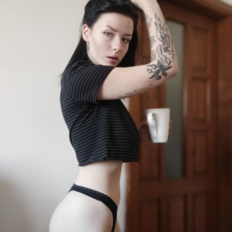 Innervus_ 限定スター 写真