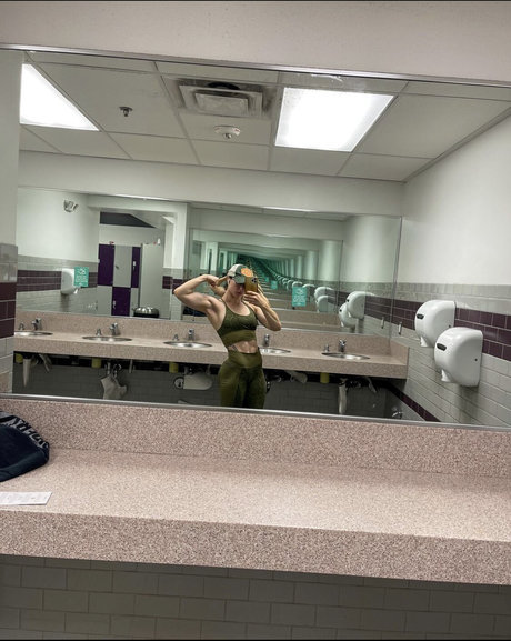 Lean Beef Patty ポルノスター 可愛い 画像