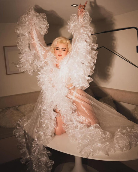 Stefania Ferrario 素敵なモデル 画像