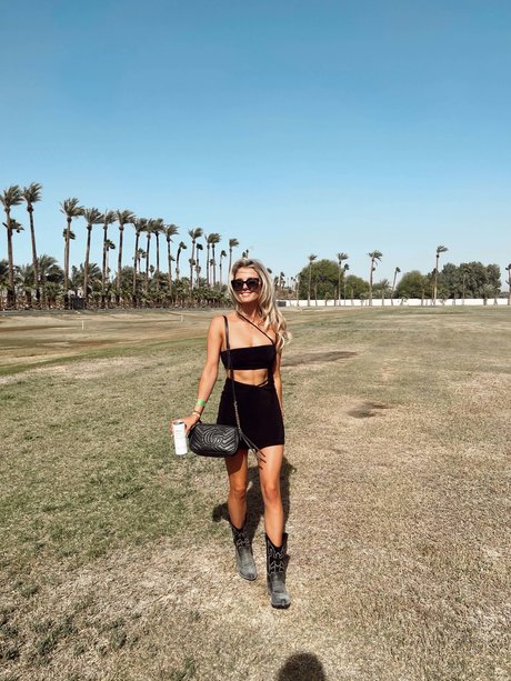 Lindsay Brewer ポルノスター xxx 画像