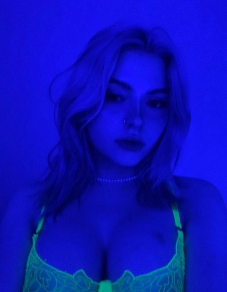 Annfigma_ 独占スター 写真