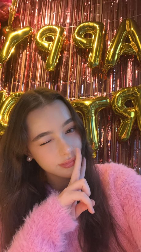 Dasha Taran_ トップスター アーカイブ