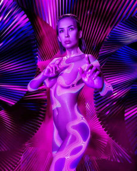 乳首オーガズム オンリーファンズ 裸 ギャラリー