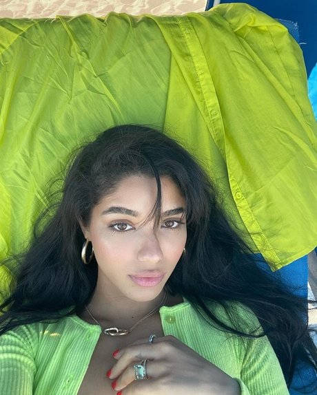 Yovanna Ventura HDモデル 写真