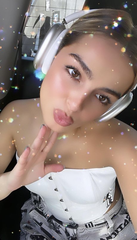 Addison Rae 素敵なモデル 写真