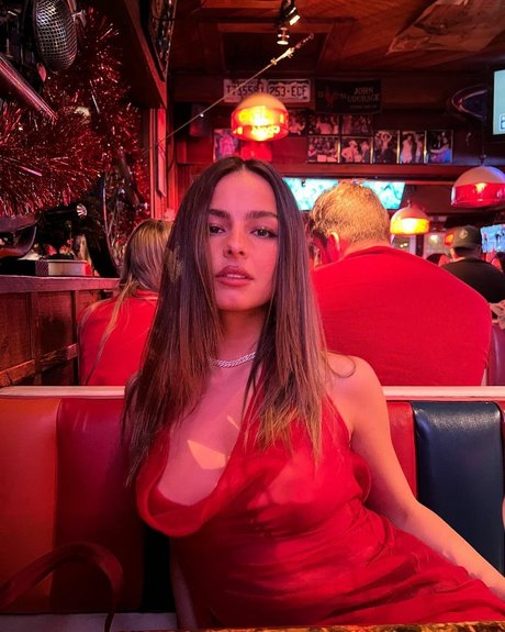 巨尻オンリーファン ヌード 写真