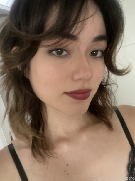 Dronae Naedro ポルノスター 写真