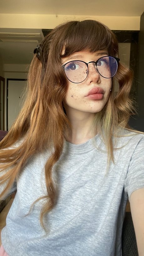 アマチュアペッギングオンリーファンズ ホット ギャラリー