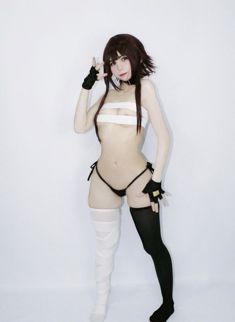 Little mewi ポルノモデル 画像