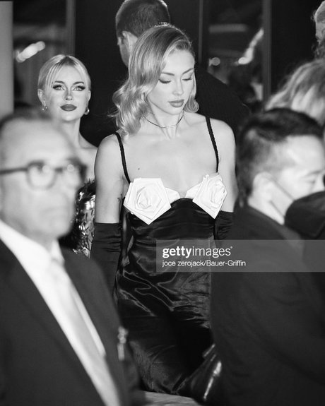 Charly Jordan ポルノスター HD ギャラリー