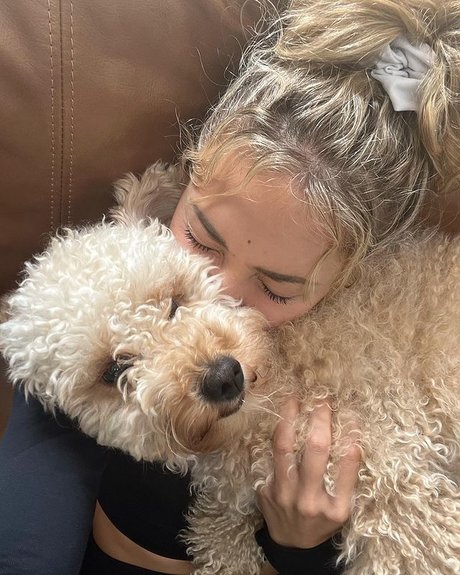 アナルxxx オンリーファンズ 無料ポルノ 画像