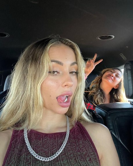 Charly Jordan HDモデル ギャラリー