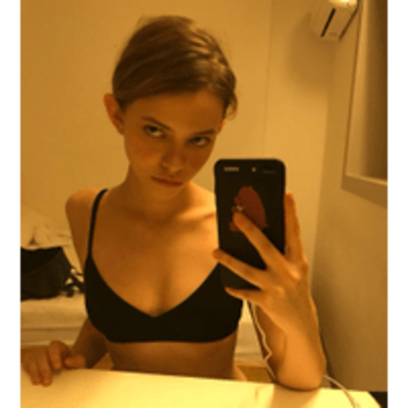 Kira Rausch 独占スター 写真