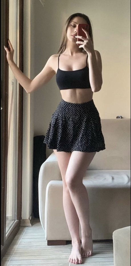 Sinem Ozgur 素敵なスター ギャラリー