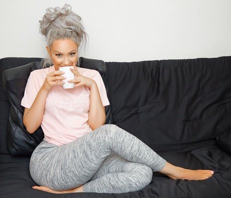 Una ヌードスター 写真