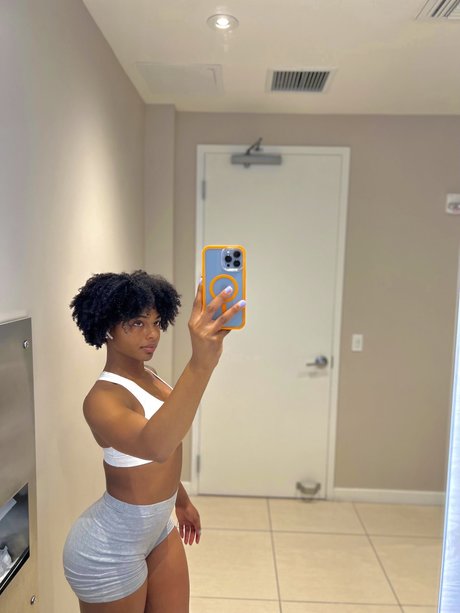 Ldndrygin 美しい女優 写真