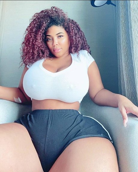 Shadee Monique 最高のモデル 写真