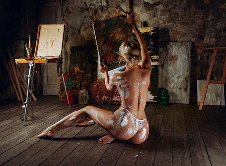 Alexandra Romanovna_ 素敵な女優 写真