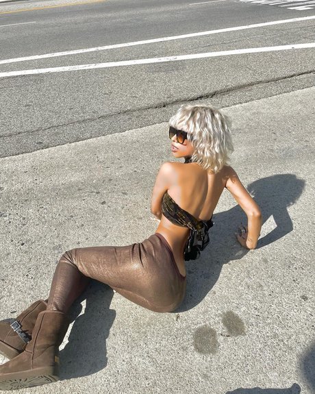 カウガール POV オンリーファンズ 美しいxxx 写真