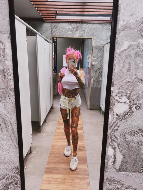 Bantikboy_ ポルノモデル 写真