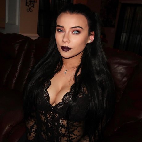 金髪の顔射オンリーファンズ 素敵 写真