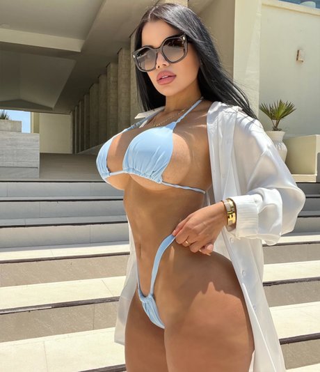 巨乳タトゥーオンリーファンズ トップ ギャラリー