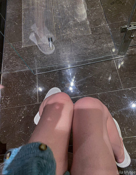 巨乳ラテン系ティーンオンリーファンズ えろ 画像