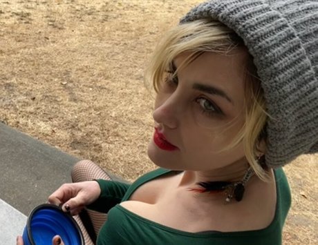 Nagisake ホット女優 写真