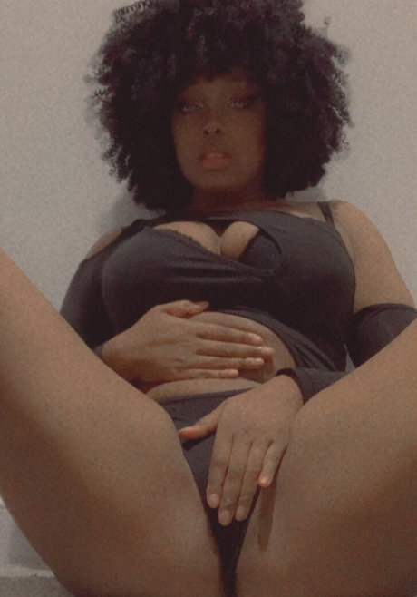 Crescent Fairy エロティックなスター アーカイブ