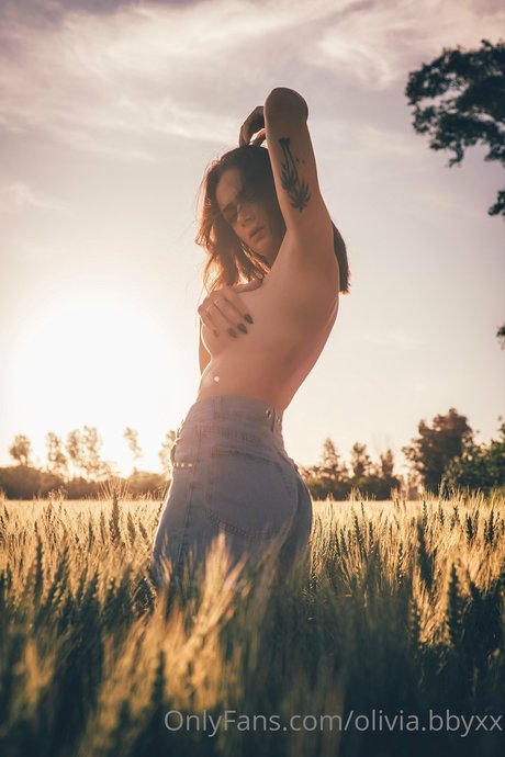 alessandra rosesi トップポルノスター 写真