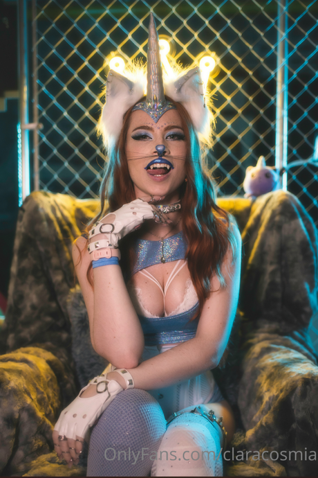 ランジェリーファックオンリーファンズ ヌード 写真