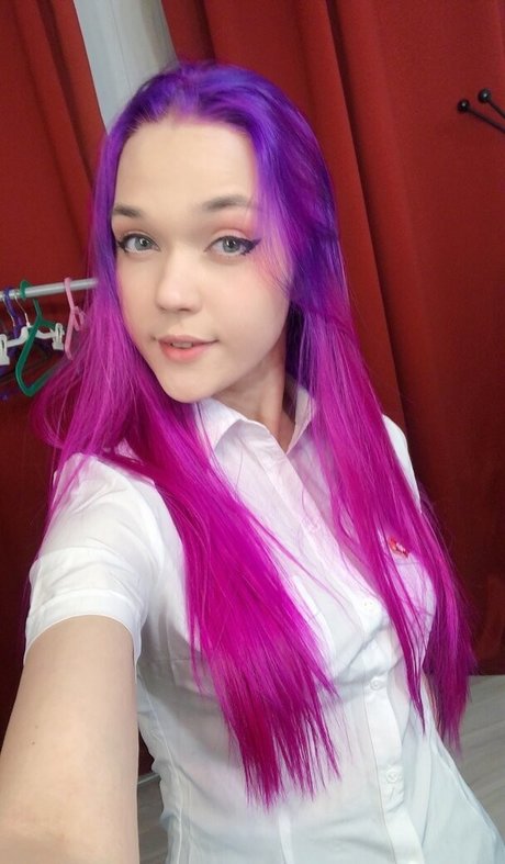 マイクロTバックオンリーファンズ 無料ポルノ 写真