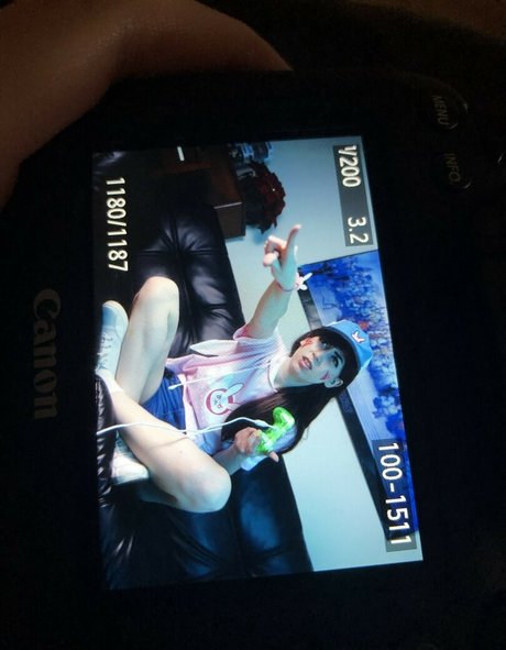 Michi Midnight エロティック女優 写真