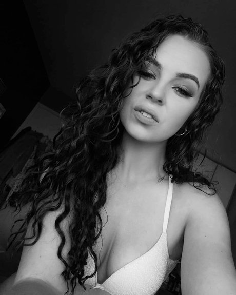 Xxshanaynay アダルトスター 写真