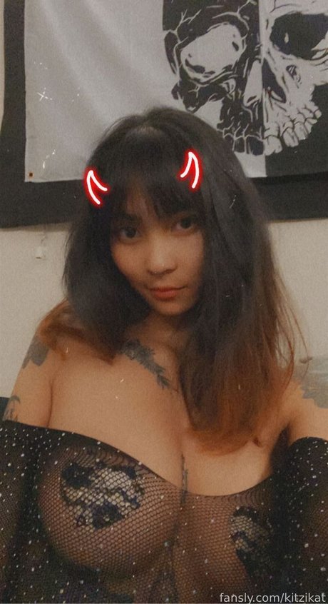 kitzikat アダルト女優 ギャラリー