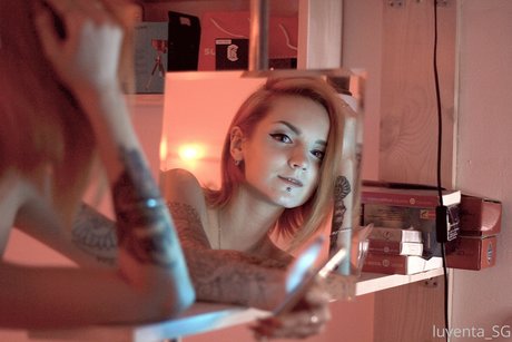 モデルファックオンリーファンズ 無料ヌード 写真