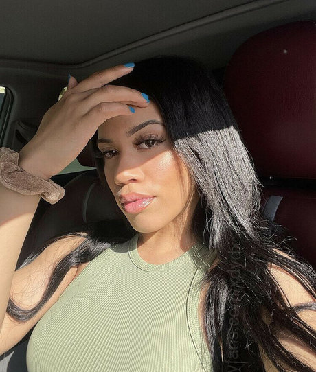 精子オンリーファン ホット裸 写真