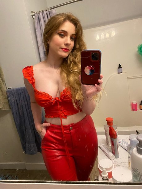 ジムのインフルエンサーオンリーファンズ ホット裸 画像