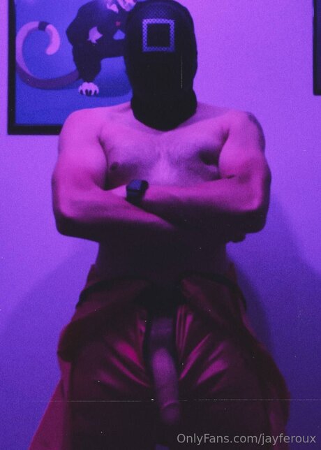 Jayferoux ポルノスター ヌード 画像